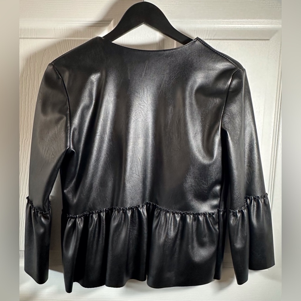 Black Faux Leather Ruffle Hem Bell Sleeve Jacket — Size Small - Picture 4 of 12